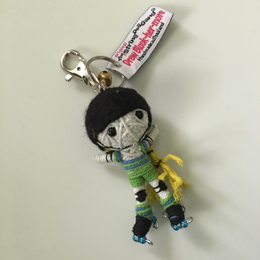 STRING DOLL KEYCHAIN - ROLLER DERBY DREW-BLOCK-HER-MORE